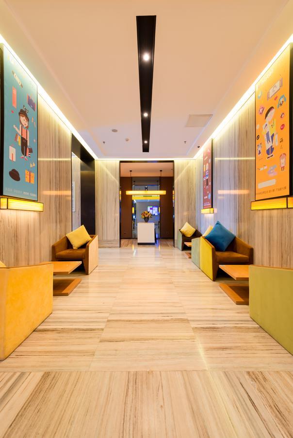 Iu Hotel Zhanjiang Haibin Avenue Xinhaimingchen Экстерьер фото